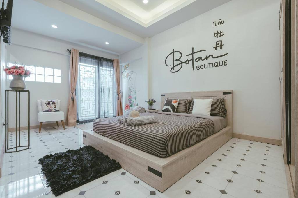 Guest room at Botan Boutique Hotel